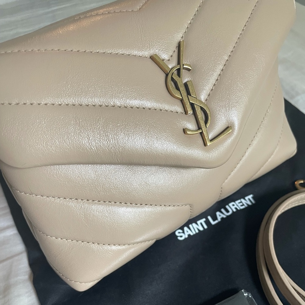 ❌SOLD❌ Saint Laurent Toy LouLou Light Dark Beige - Picture 7 of 15